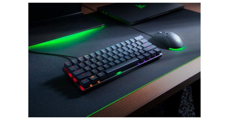 کیبورد ریزر ClickyOpticalSwitch HuntsmanMini 